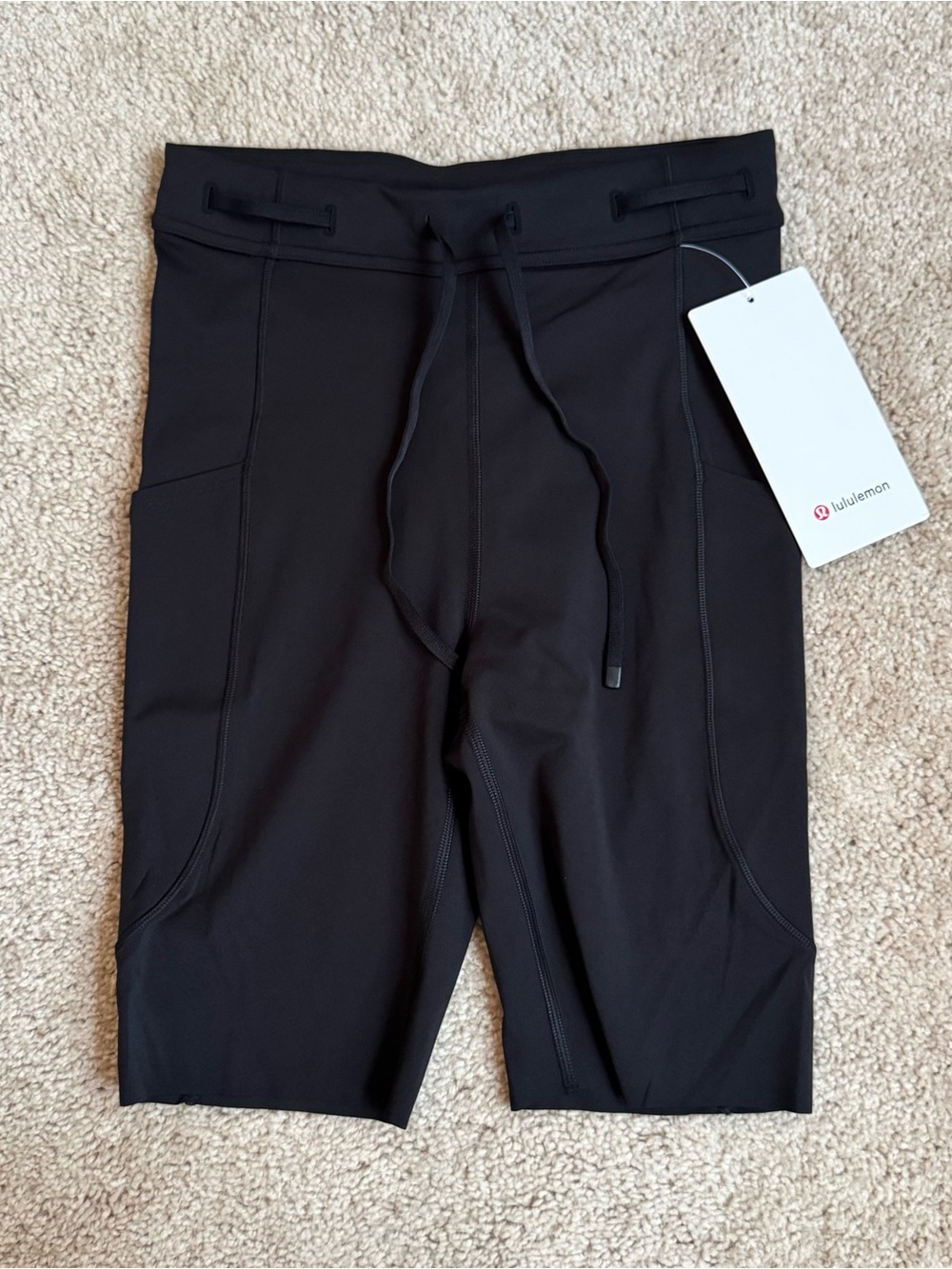 Lululemon and Free HR Short 8”Size 4